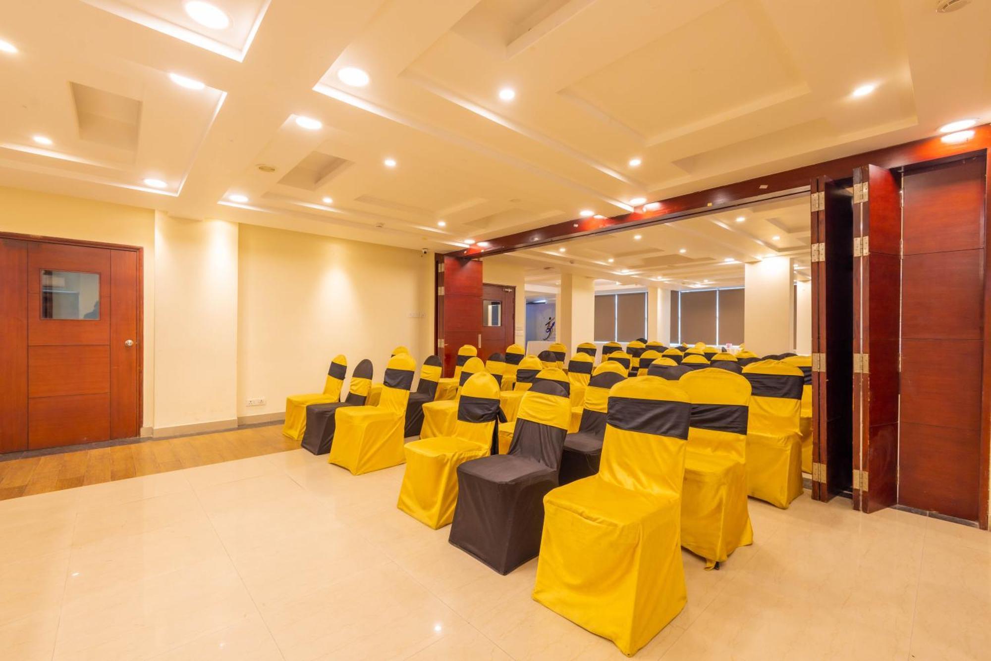 Hotel Crestmont Ashapurna Jaipur, Banipark Exterior foto