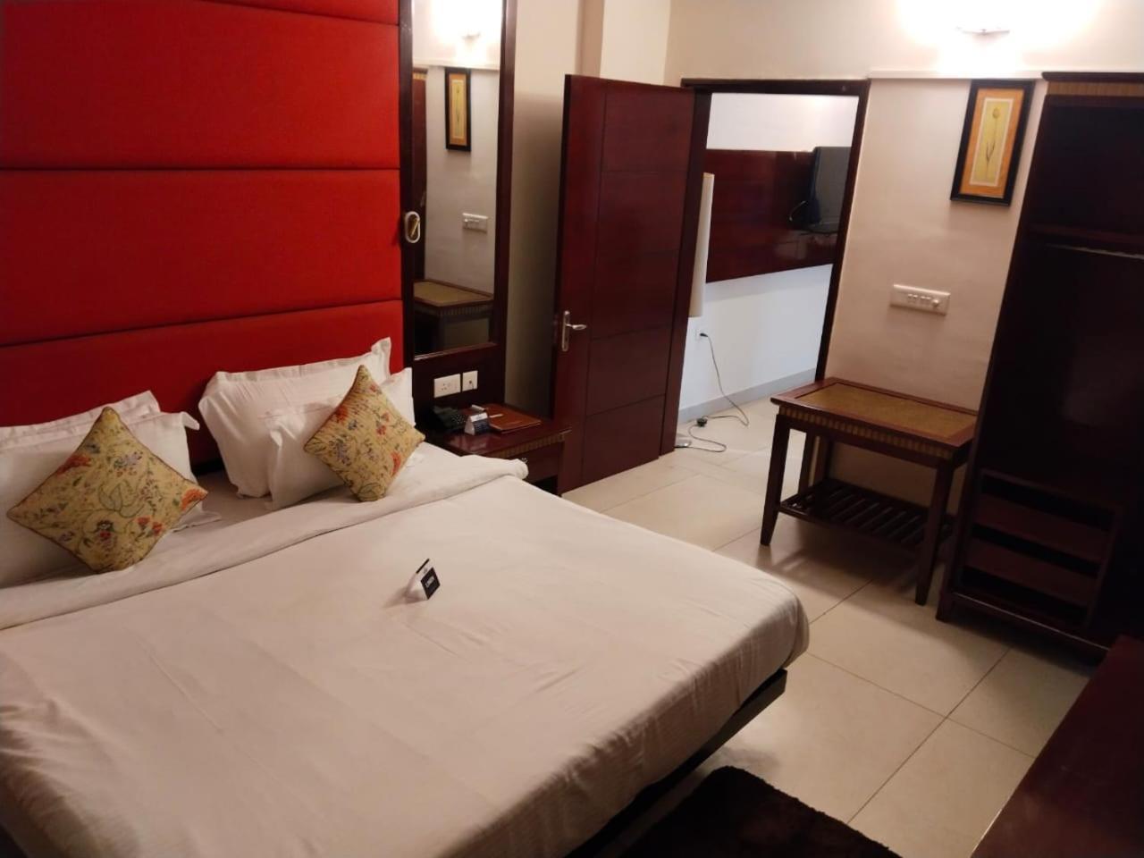 Hotel Crestmont Ashapurna Jaipur, Banipark Exterior foto